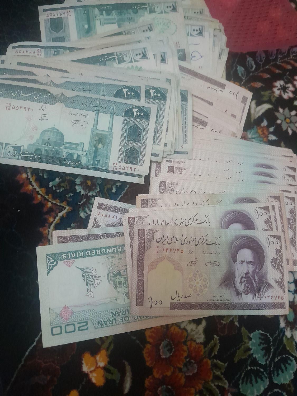 سکه های قدیمی پهلوی وخارجی  نزدیک به ۱۷۰۰ عدد|کلکسیون سکه، تمبر، اسکناس|تهران, خانی‌آباد|دیوار