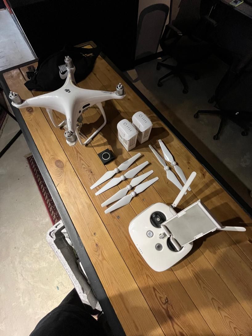 فانتوم ۴ پرو dji هلی شات|دوربین عکاسی و فیلم‌برداری|اصفهان, مرداویج|دیوار