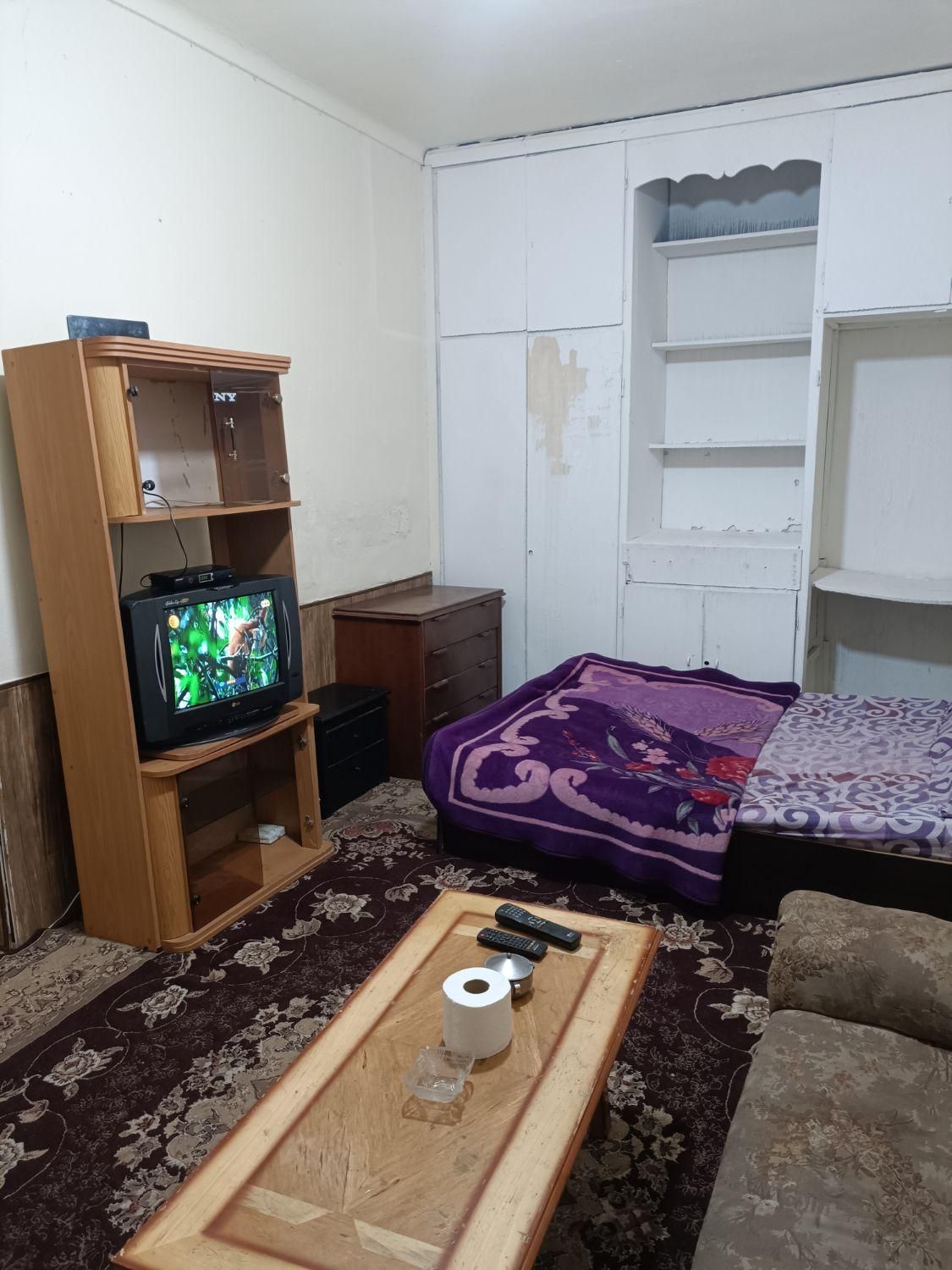 منزل مبله پارکینگ دار مرکز شهر|اجارهٔ کوتاه‌مدت آپارتمان و سوئیت|شیراز, گلکوب|دیوار