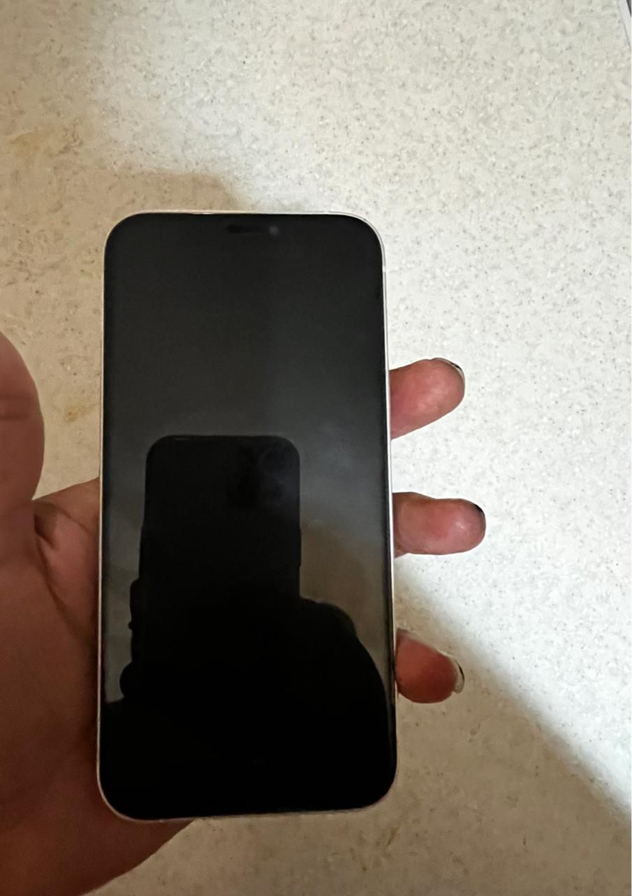 اپل iPhone 12 با حافظهٔ ۱۲۸ گیگابایت|موبایل|تهران, تهرانپارس غربی|دیوار
