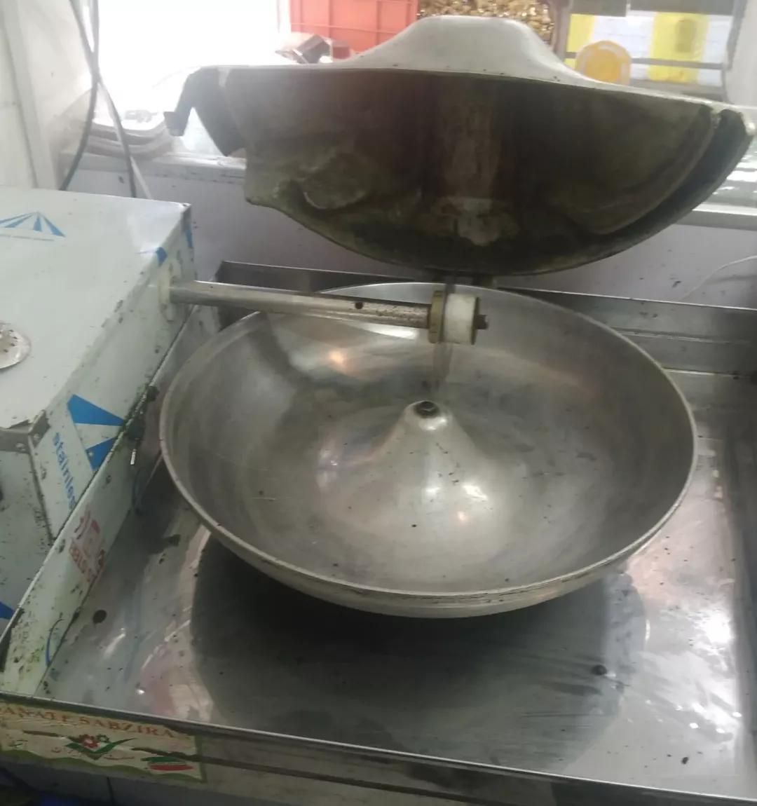 یک عدد سبزی خوردکنی نو نو کلا5 کاه کار کرده|خردکن، آسیاب، غذاساز|تهران, شهرک ولیعصر|دیوار