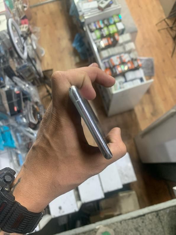 اپل iPhone 11 Pro Max با حافظهٔ ۲۵۶ گیگابایت|موبایل|تهران, تهرانپارس شرقی|دیوار