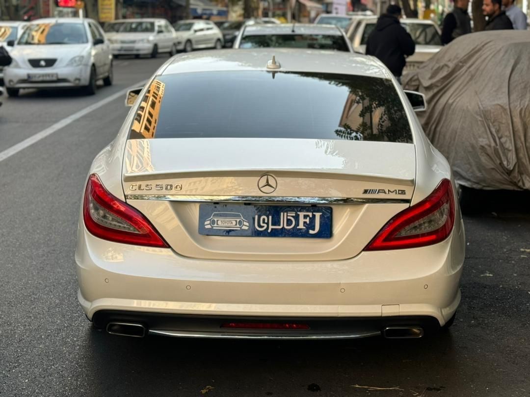 بنز کلاس CLS CLS350، مدل ۲۰۱۲|خودرو سواری و وانت|تهران, عباس‌آباد|دیوار