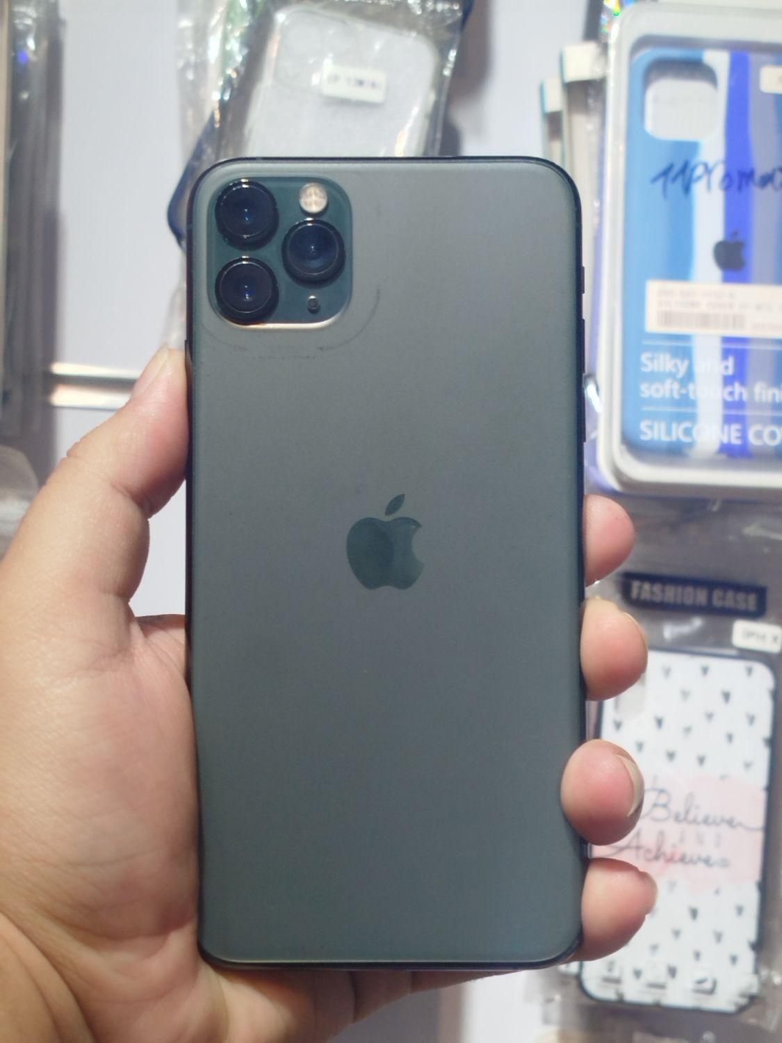 اپل iPhone 11 Pro Max ۲۵۶ گیگابایت|موبایل|تهران, دولت‌آباد|دیوار