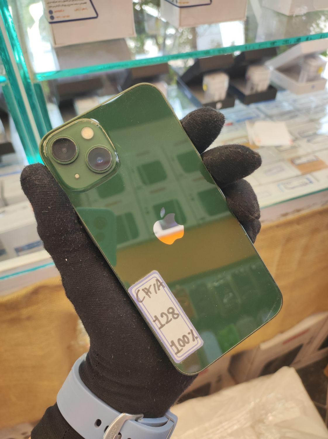 اپل iPhone 13 با حافظهٔ ۱۲۸ گیگابایت|موبایل|یزد, |دیوار