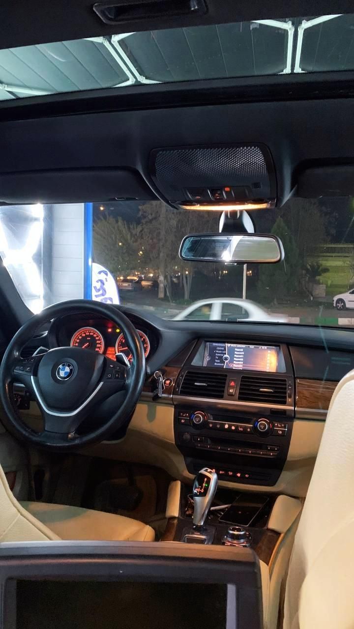 بی‌ام‌و X6 50i، مدل ۲۰۱۲|خودرو سواری و وانت|تهران, سعادت‌آباد|دیوار