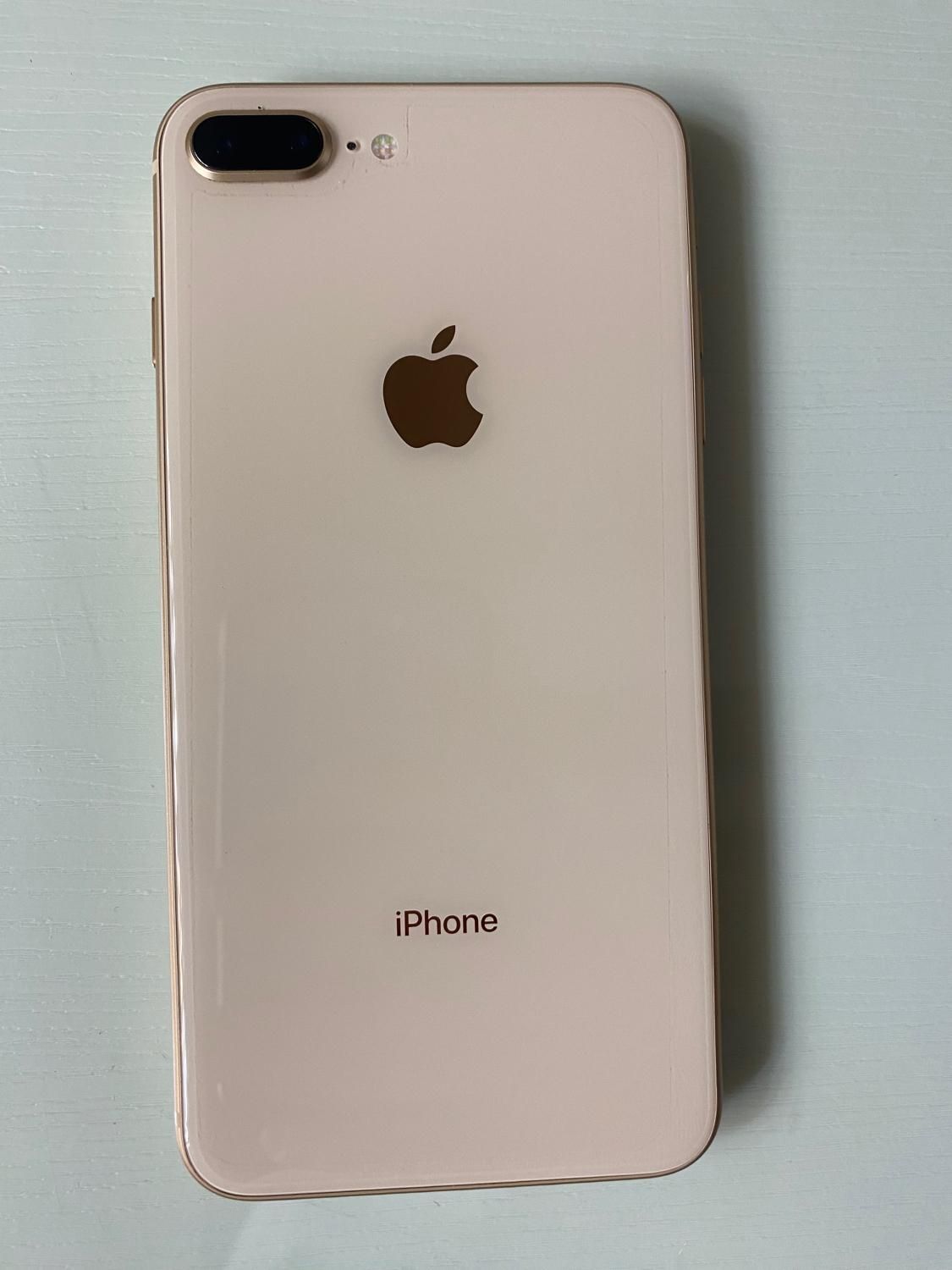 اپل iPhone 8 Plus با حافظهٔ ۶۴ گیگابایت|موبایل|تهران, فرمانیه|دیوار