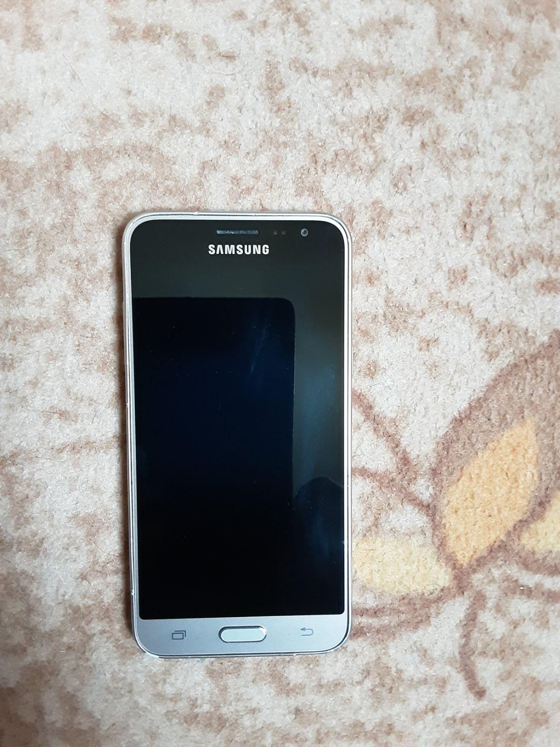 سامسونگ Galaxy J3 (2016) با حافظهٔ ۸ گیگابایت|موبایل|تهران, بریانک|دیوار