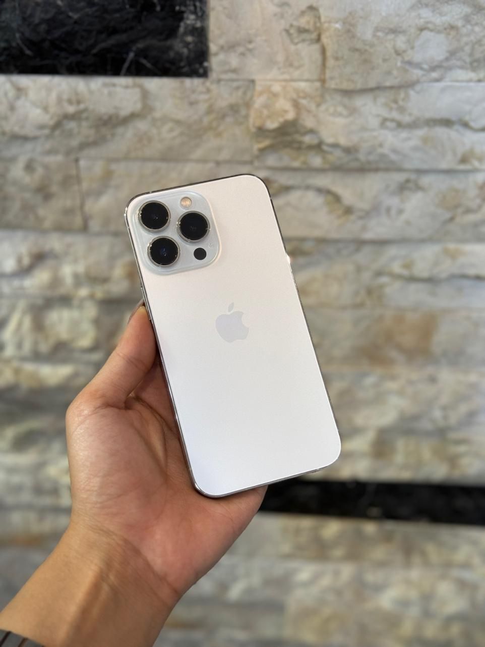 اپل iPhone 13 Pro با حافظهٔ ۲۵۶ گیگابایت|موبایل|رشت, دیلمان|دیوار