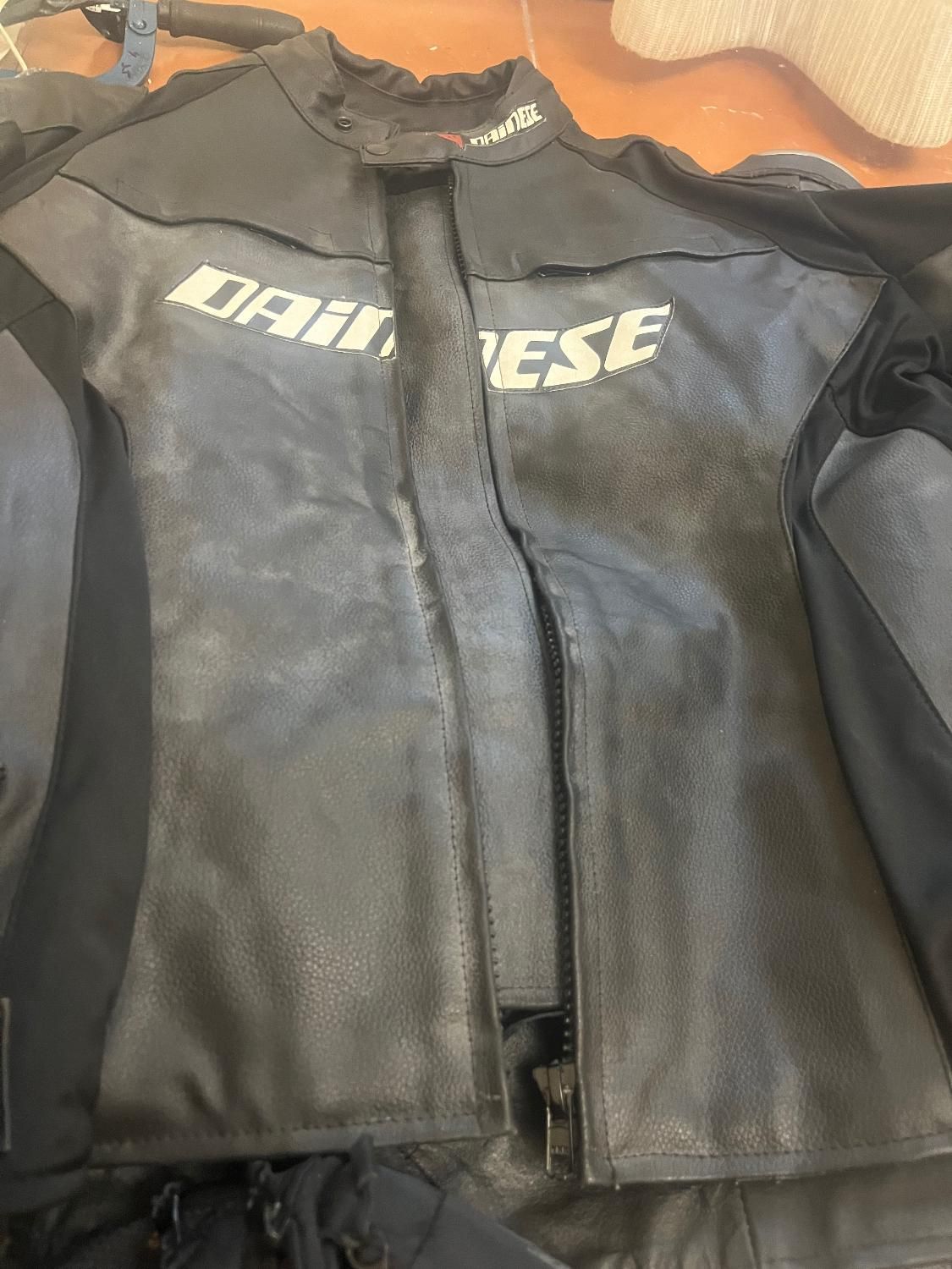 کاپشن تمام چرم موتور سنگین پروتکشن کامل DAinese|لباس|تهران, فاطمی|دیوار