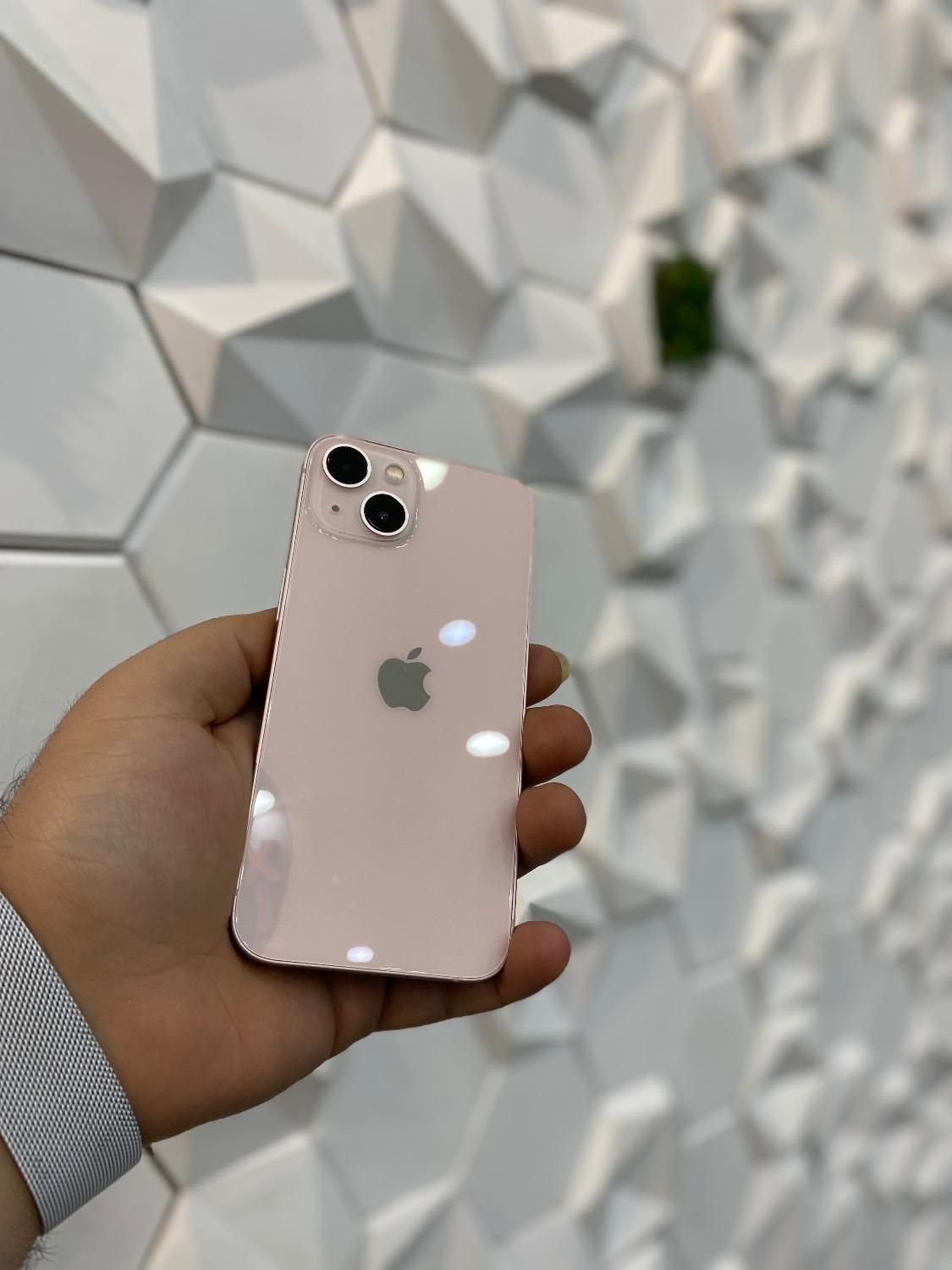 IPhone 13 128 pink|موبایل|تهران, شهرک راه‌آهن|دیوار