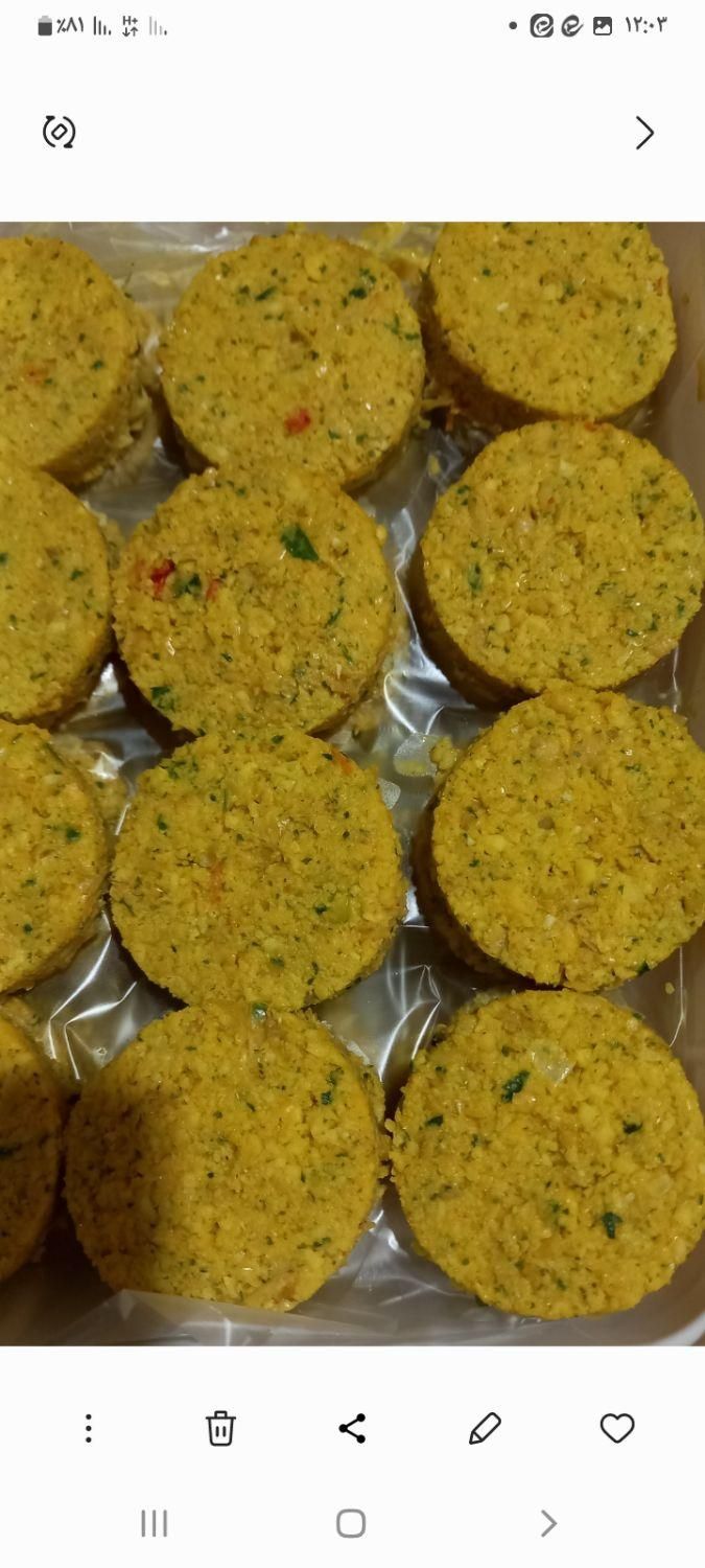 سوسیس و کالباس وناگت و فلافل و کوفته و..خونگی|خوردنی و آشامیدنی|مشهد, قاسم‌آباد (شهرک غرب)|دیوار