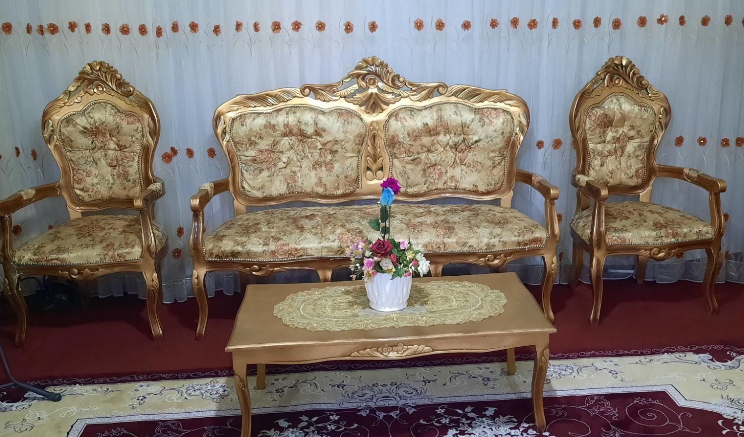 مبل سلطنتی ۹نفره کارکرده|مبلمان خانگی و میز عسلی|تاکستان, |دیوار