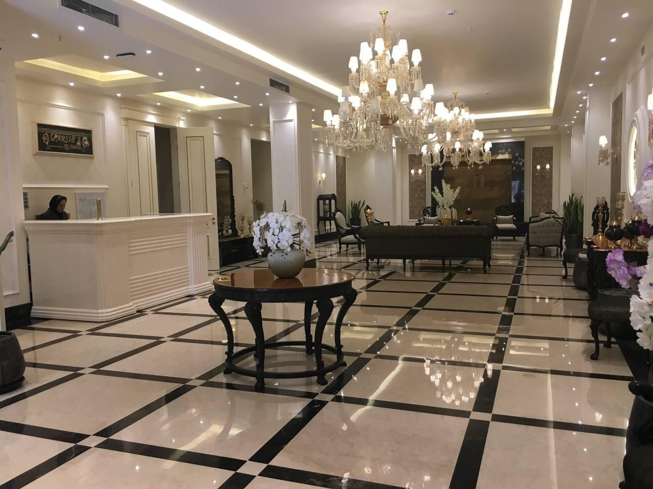 نیاوران/ ۲۵۰ متر/ ۳ خواب/تکواحدی|فروش آپارتمان|تهران, جماران|دیوار