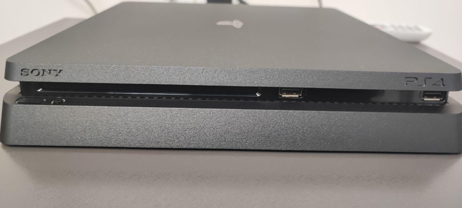 دستگاه پی اس فور اسلیم ۱ ترابایت ps4 slim 1 tb|کنسول، بازی ویدئویی و آنلاین|تهران, جنت‌آباد شمالی|دیوار