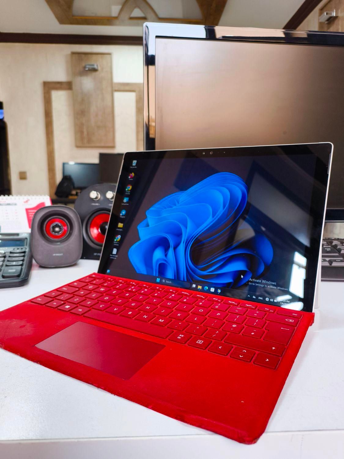 surface سرفیس پرو ۴ با کیبورد|رایانه همراه|اصفهان, ملک|دیوار