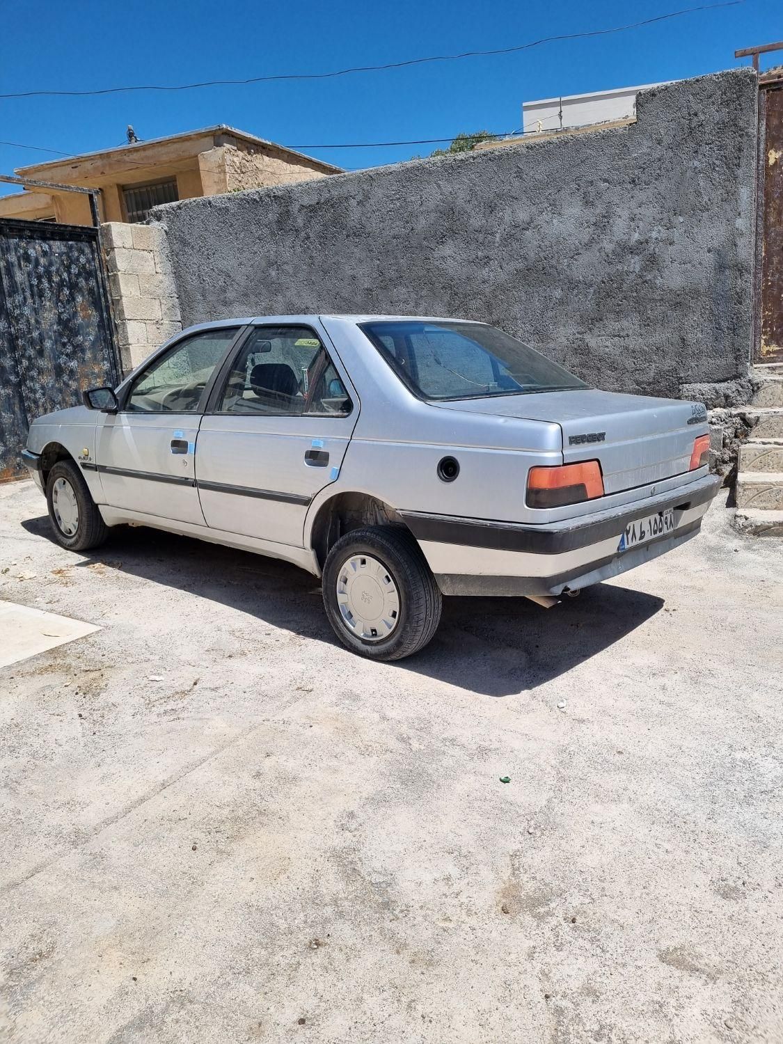 پژو 405 GL - دوگانه سوز CNG، مدل۱۳۹۳|خودرو سواری و وانت|ایلام, |دیوار