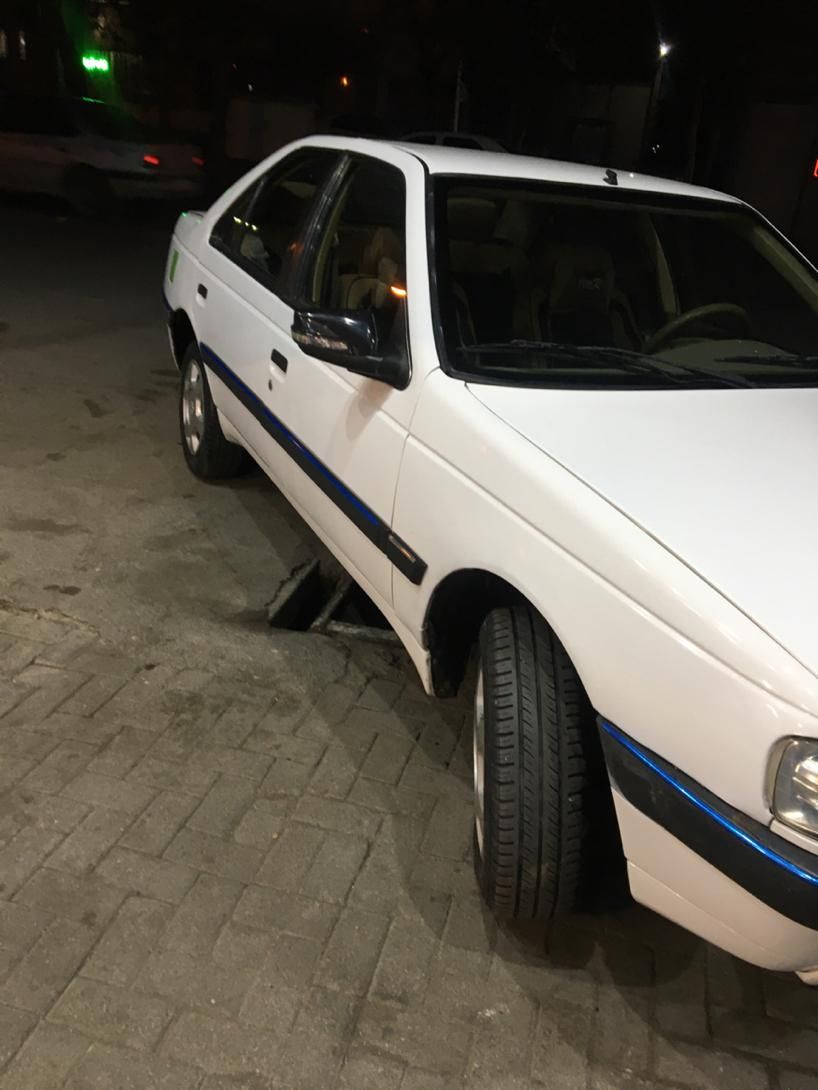پژو 405 SLX دوگانه سوز، مدل ۱۳۹۰|خودرو سواری و وانت|زاهدان, |دیوار