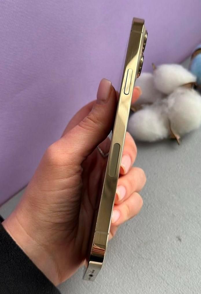 iphone 13 pro max gold zaa 90 یه خال روش نیس|موبایل|تهران, نصرت|دیوار