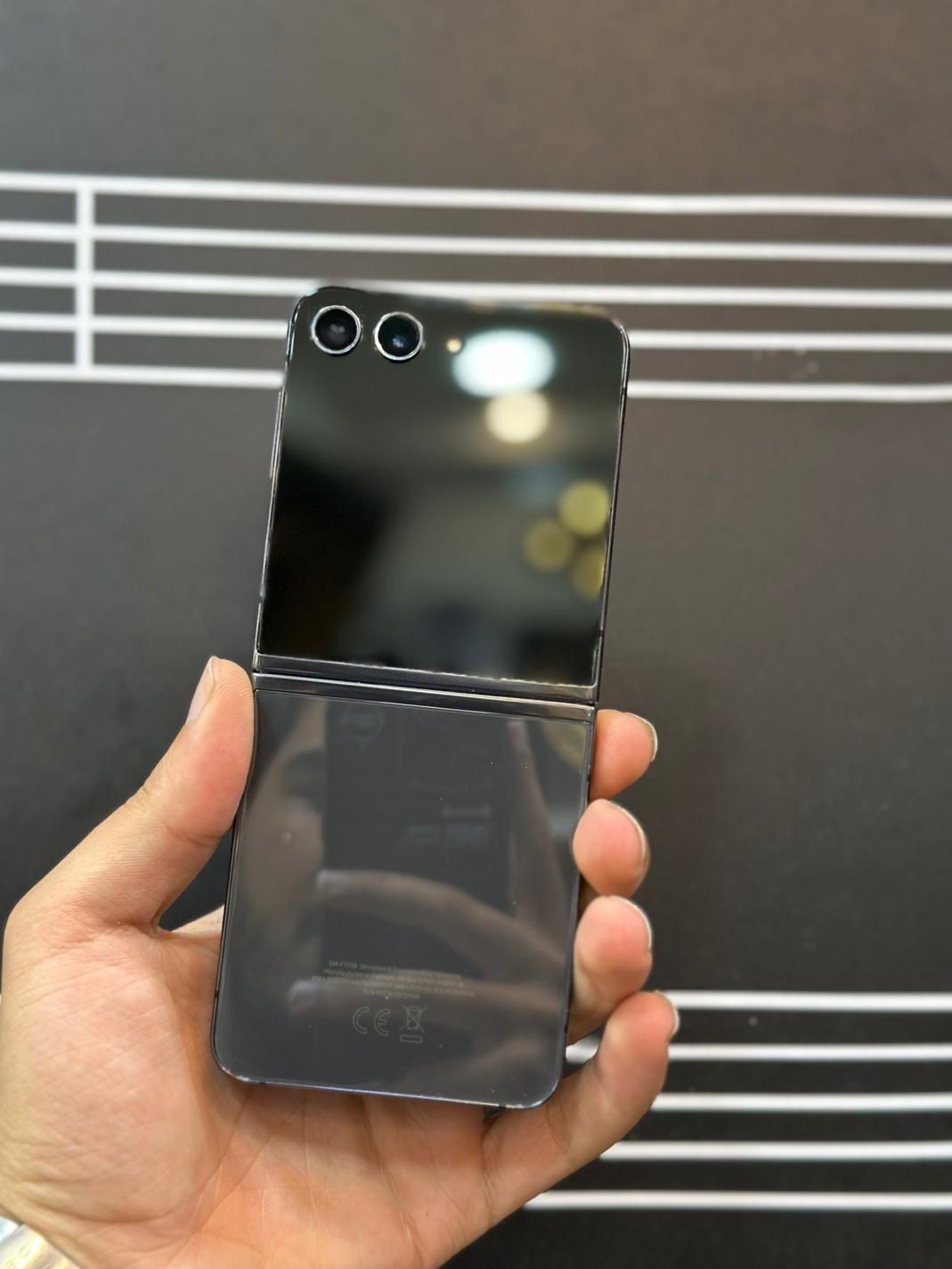 سامسونگ Galaxy Z Flip5 با حافظهٔ ۵۱۲ گیگابایت|موبایل|تهران, هفت حوض|دیوار