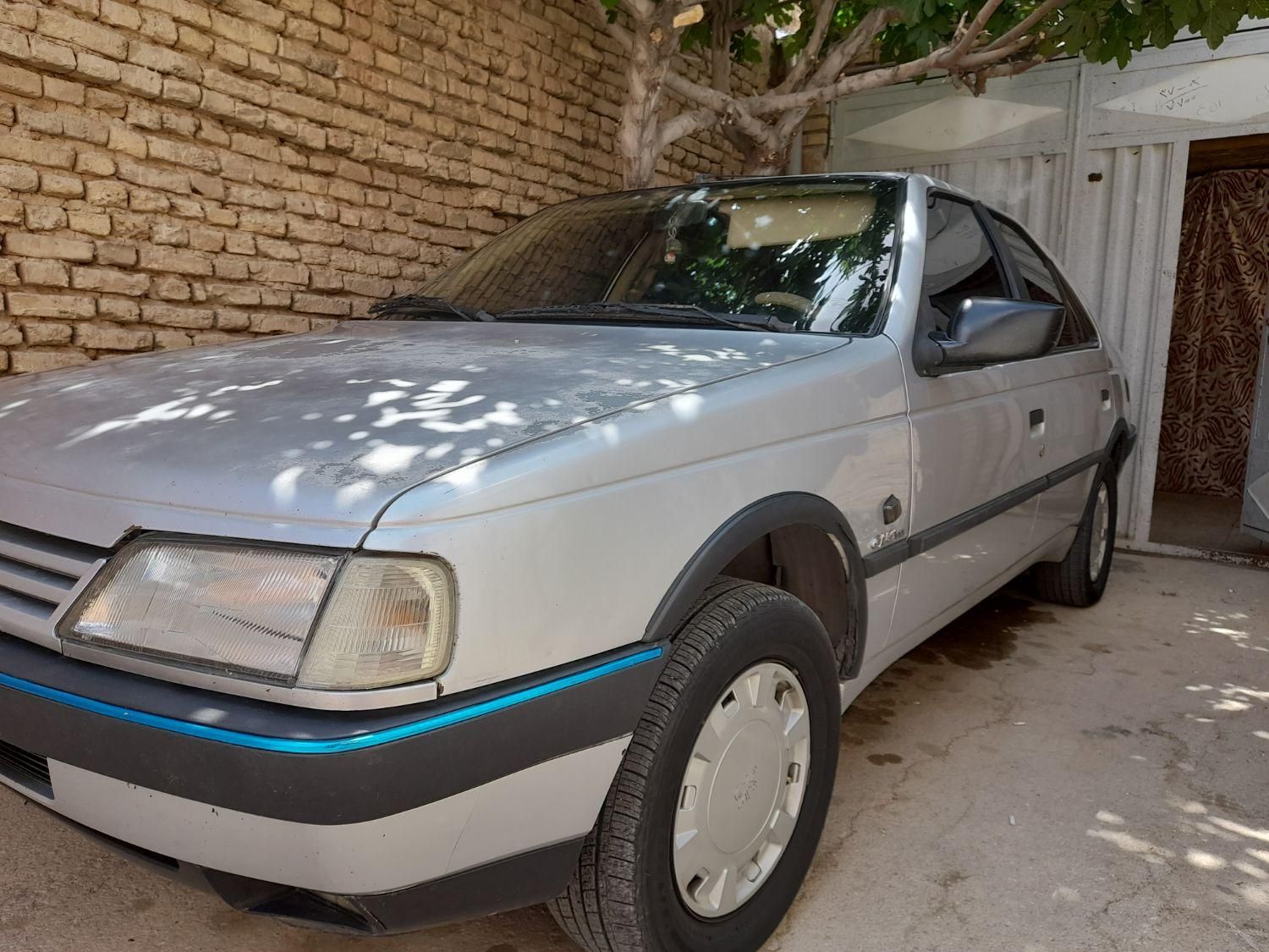 پژو 405 GLX - دوگانه سوز فابریک CNG، مدل ۱۳۹۱|خودرو سواری و وانت|بروجن, |دیوار
