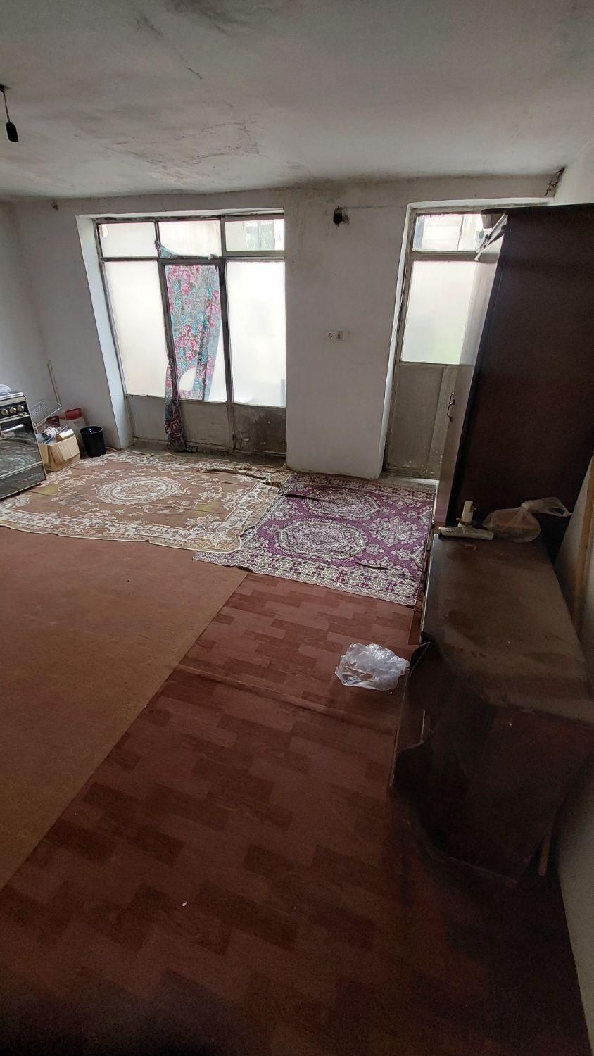 25 متر اتاق مناسب یک نفر|اجارهٔ آپارتمان|تهران, آذری|دیوار