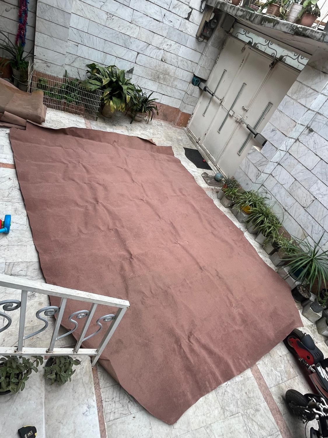 سه قطعه موکت کبریتی|موکت|رشت, معلم|دیوار