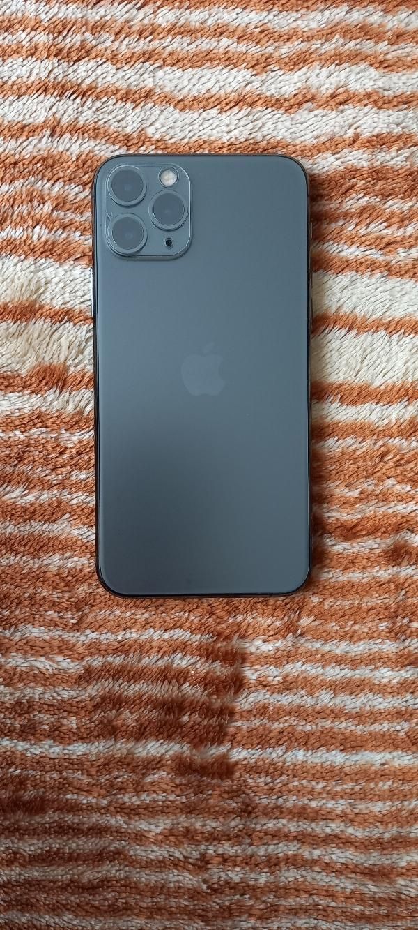 اپل iPhone 11 Pro با حافظهٔ ۲۵۶ گیگابایت|موبایل|تهران, شهر زیبا|دیوار