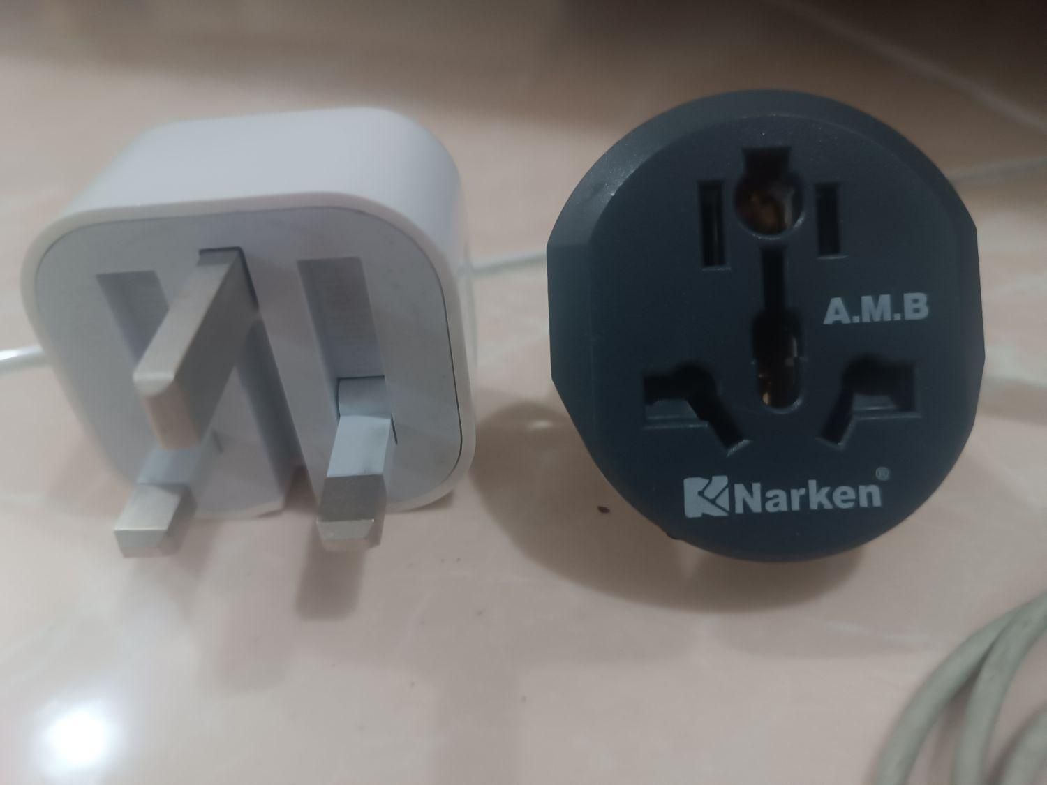 شارژ اپل ۲۰ وات۳ پین با دوشاخه و سیم کابل اصل اپل|لوازم جانبی موبایل و تبلت|تهران, امامزاده حسن(ع)|دیوار
