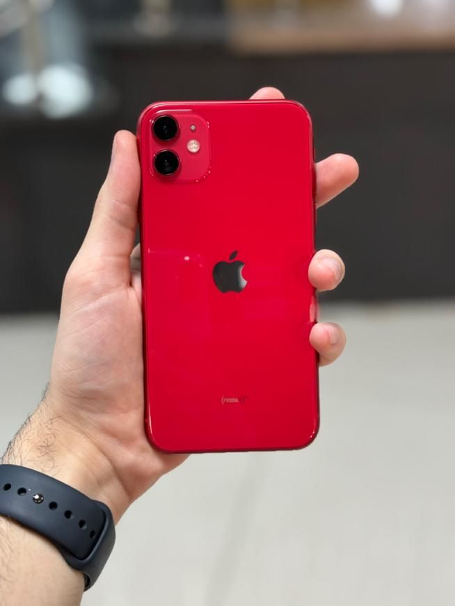 اپل iphone11 حافظه ۱۲۸ رنگ قرمز باتری ۸۲|موبایل|تهران, ایوانک|دیوار