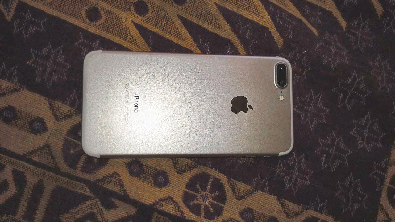 اپل iPhone 7 Plus با حافظهٔ ۱۲۸ گیگابایت|موبایل|تهران, شریف‌آباد|دیوار