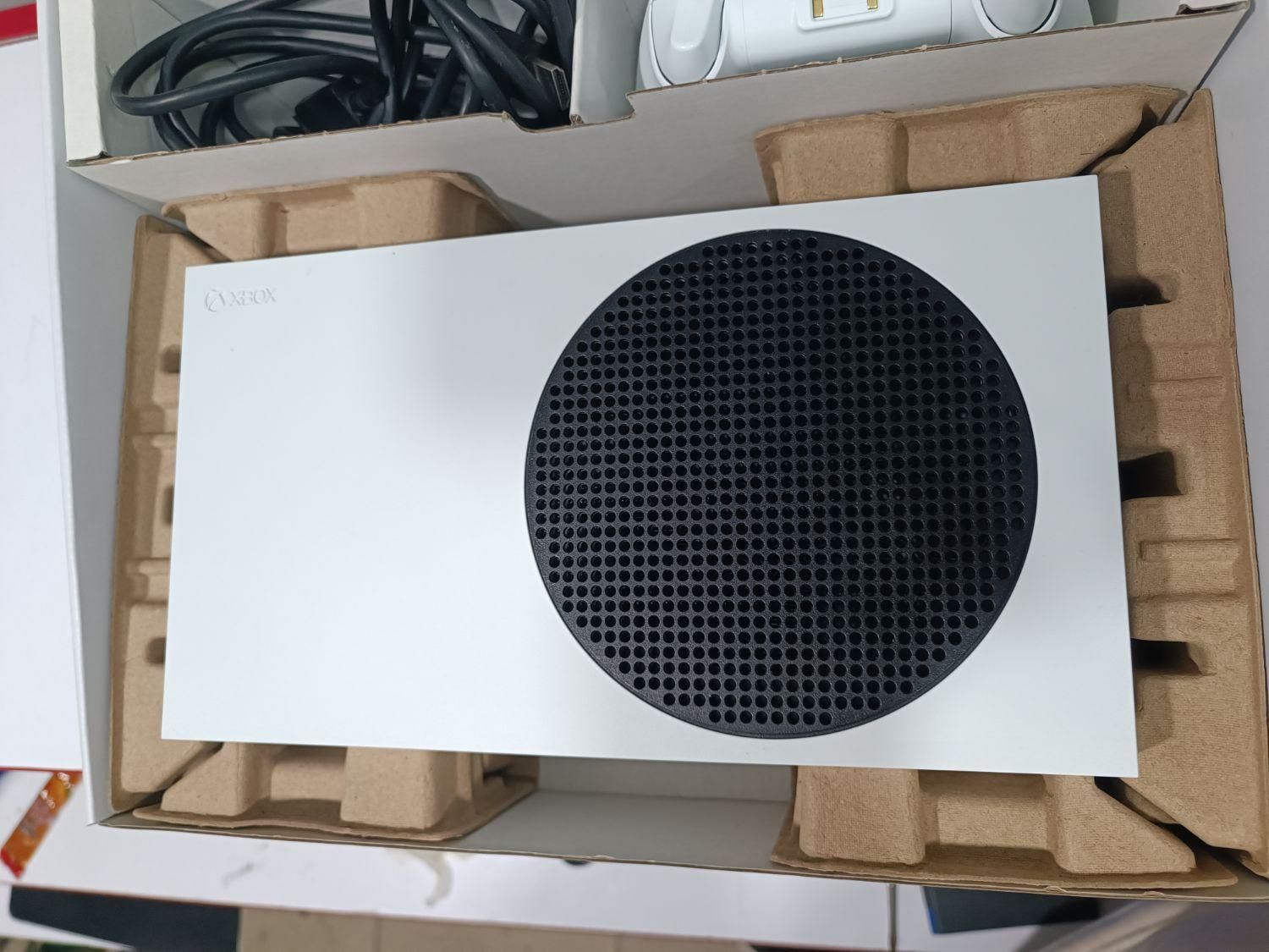 xbox series s|کنسول، بازی ویدئویی و آنلاین|شیراز, سینما سعدی|دیوار