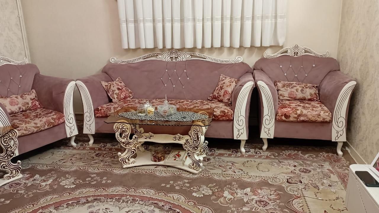 مبل ۷ نفره با میز عسلی|مبلمان خانگی و میز عسلی|تهران, مبارک‌آباد بهشتی|دیوار