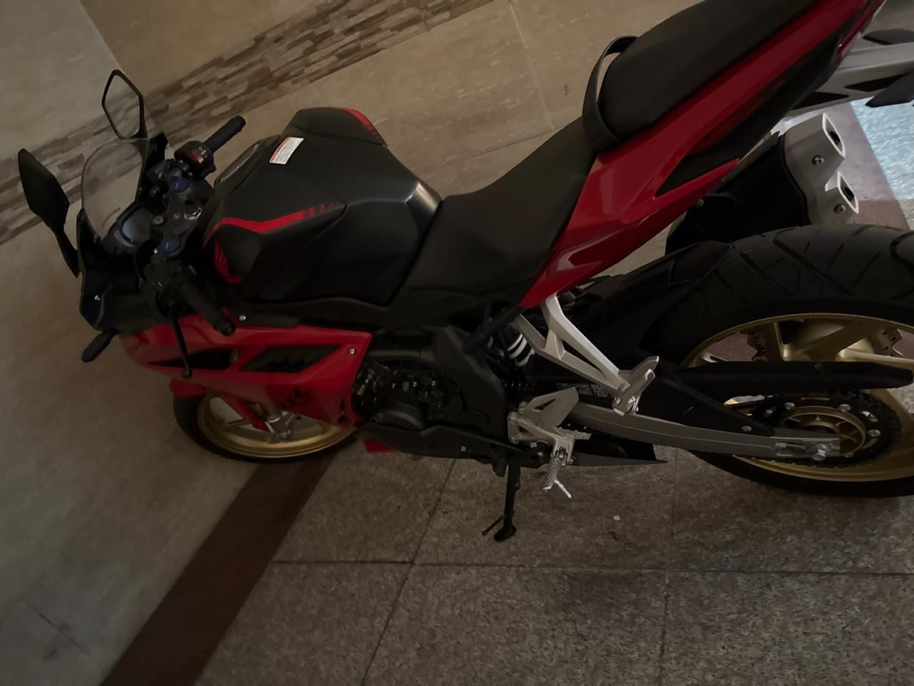 Cbr 250|موتورسیکلت|تهران, عباس‌آباد|دیوار