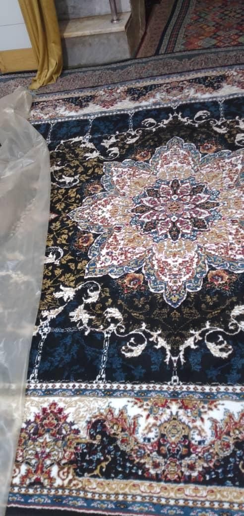 گلیم فرش ۱۲ متری  زمینه سرمه ای رنگ عکس گذاشتم|فرش|کهنوج, |دیوار