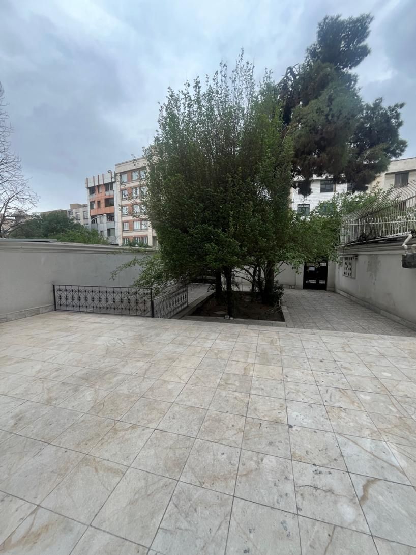 ۶۲متر دو خواب/پارکینگدار/تخلیه/برفرصت/خوش نقشه|فروش آپارتمان|تهران, نصرت|دیوار