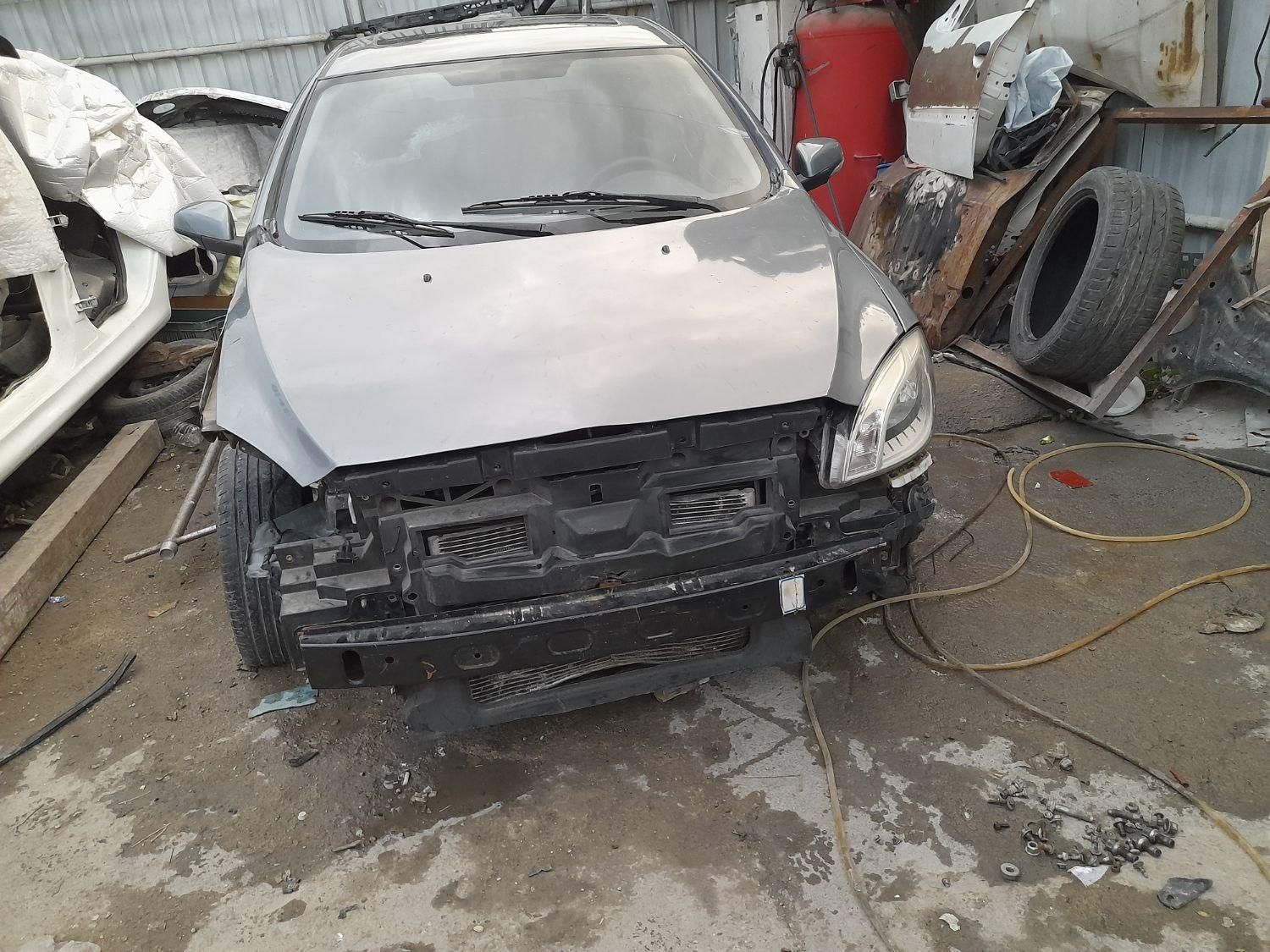 برلیانس H330 اتوماتیک 1650cc، مدل ۱۳۹۷|خودرو سواری و وانت|تهران, شهرک آپادانا|دیوار