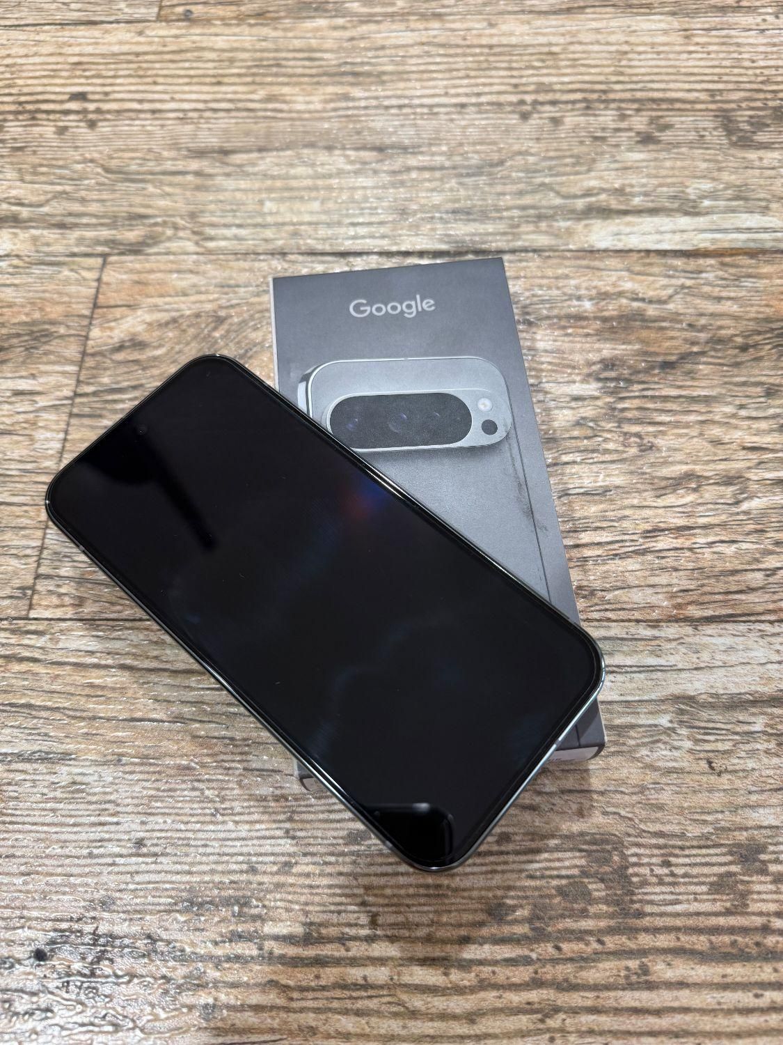 گوگل pixel 9 pro با حافظهٔ ۲۵۶ گیگابایت|موبایل|اصفهان, آبشار|دیوار
