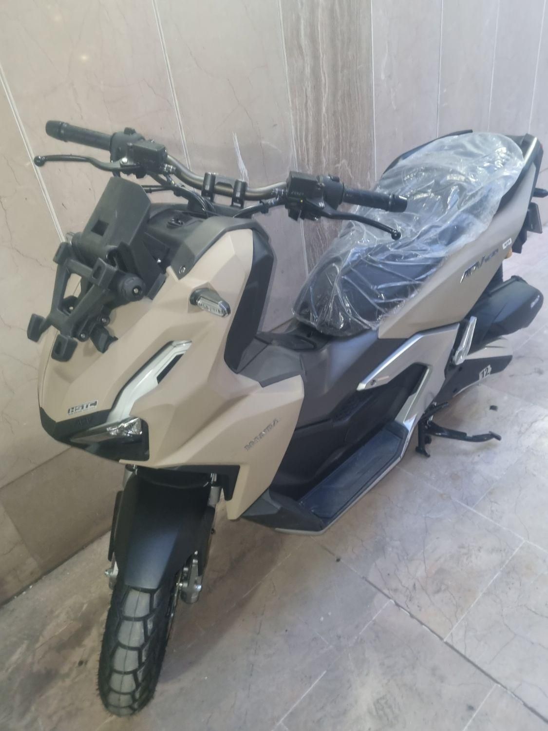 adv160|موتورسیکلت|تهران, شبیری|دیوار