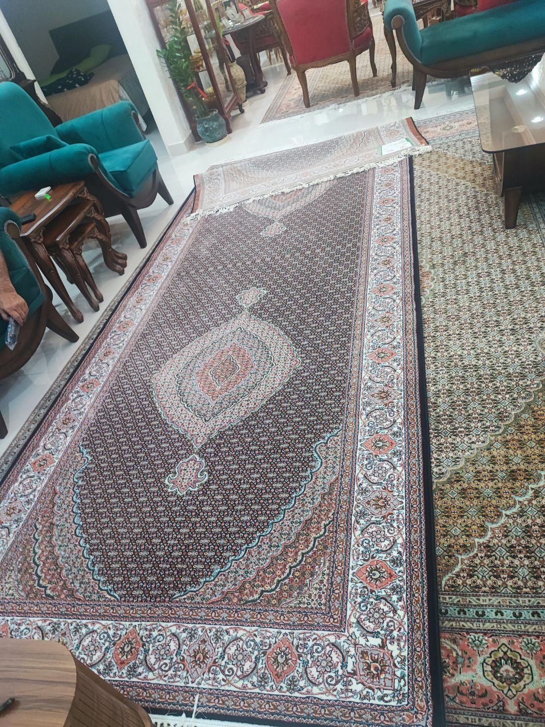 فرش کناره 4متری‌در 1/5 شانه 700 4روزه خریدیم|فرش|تهران, سازمان آب|دیوار