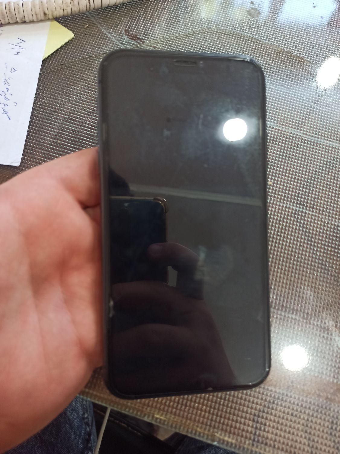 اپل iPhone 11 با حافظهٔ ۱۲۸ گیگابایت|موبایل|نقده, |دیوار