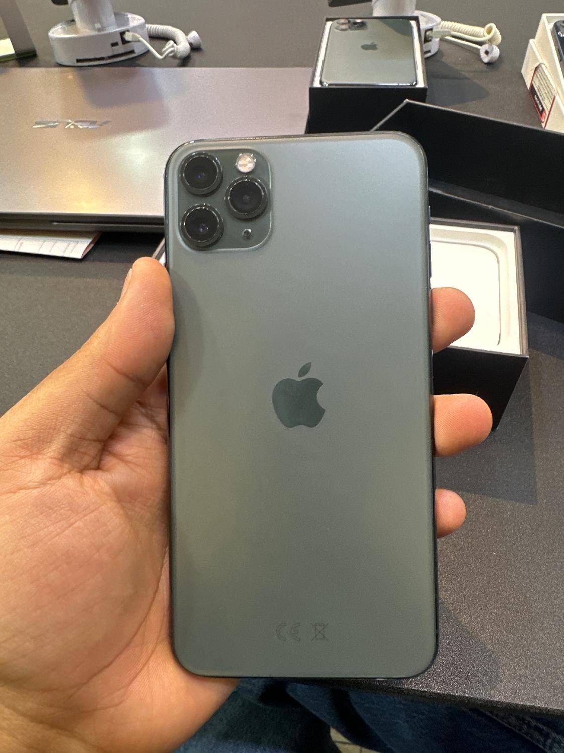 iphone 11 pro max 256g|موبایل|تهران, جمهوری|دیوار