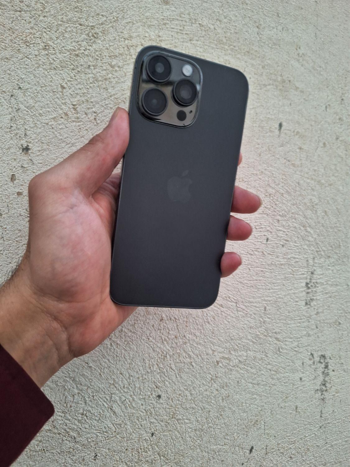 اپل iPhone 15 Pro Max با حافظهٔ ۱ ترابایت|موبایل|اصفهان, آفاران|دیوار