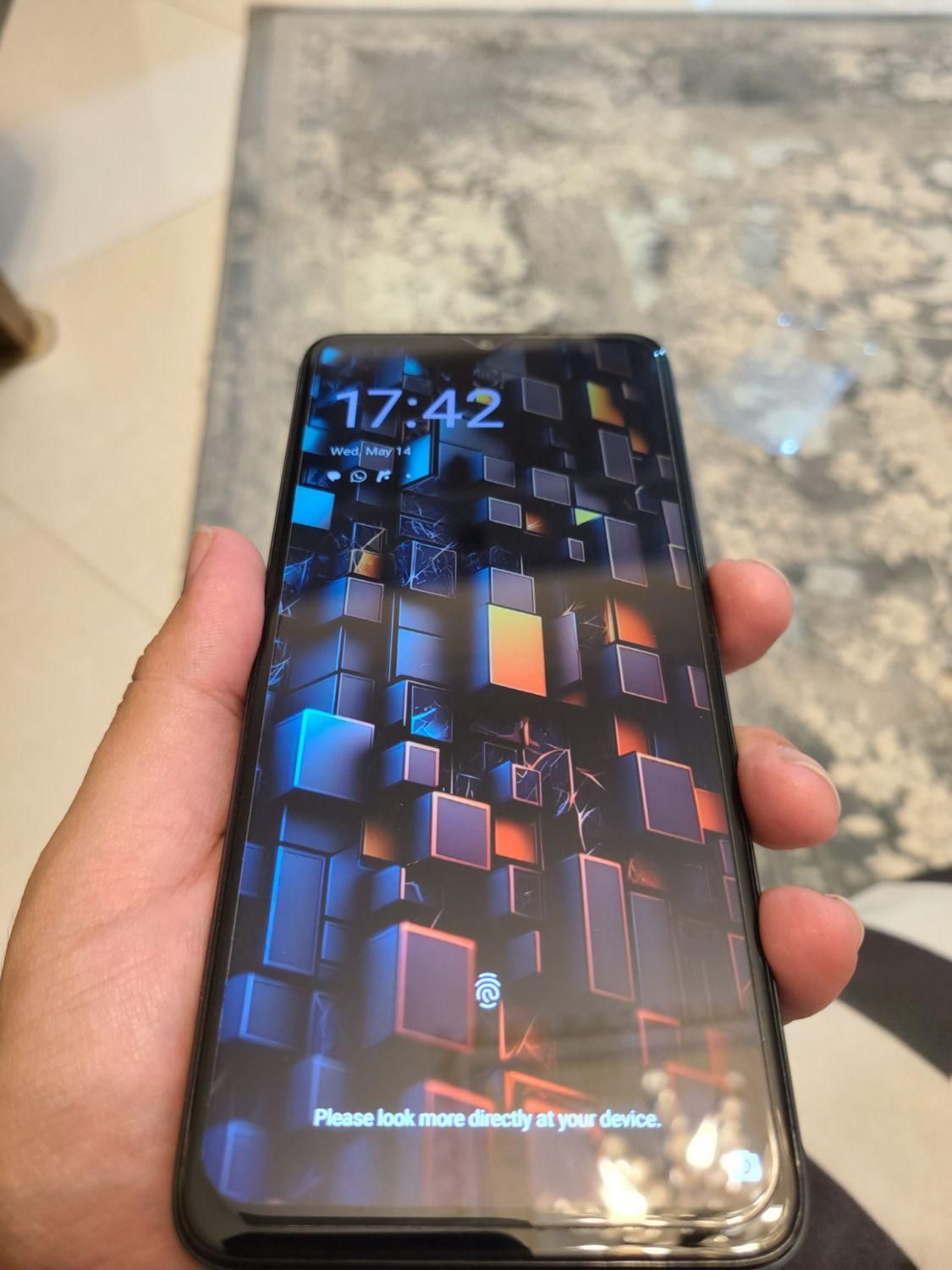 وکال  v0 plus|موبایل|تهران, شادمهر|دیوار