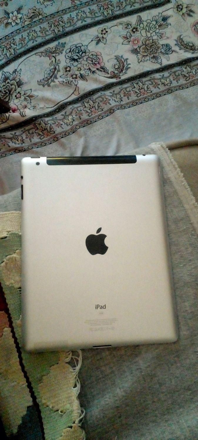 iPad 2 simkart khor|تبلت|تهران, دریاچه شهدای خلیج فارس|دیوار