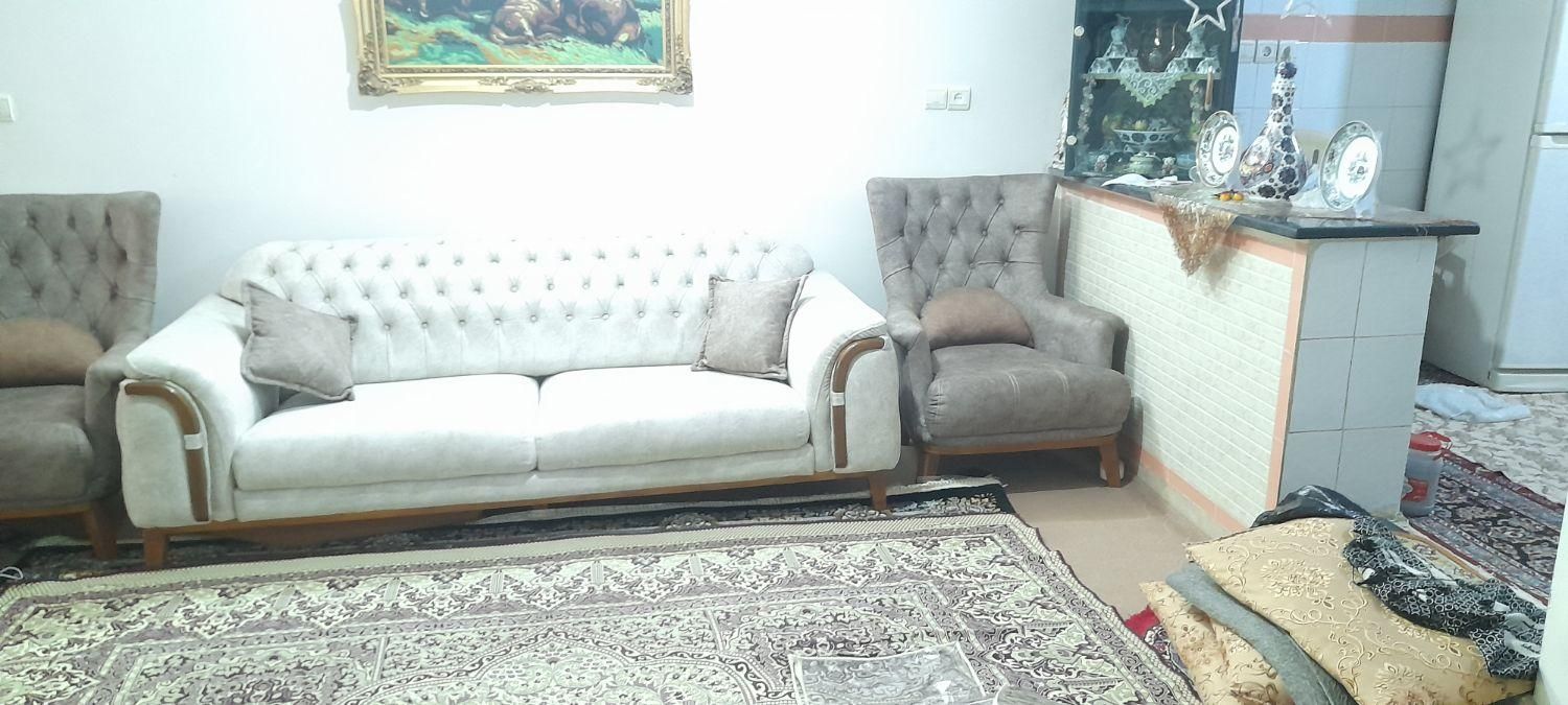 مبل راحتی ۸ نفره|مبلمان خانگی و میز عسلی|بروجرد, |دیوار