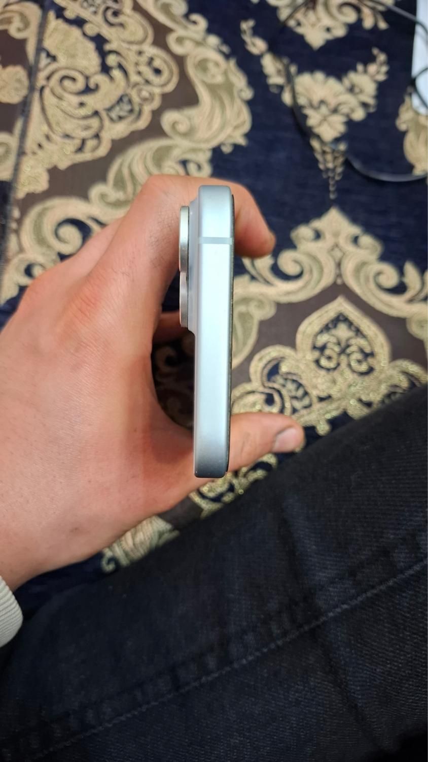 اپل iPhone 15 با حافظهٔ ۱۲۸ گیگابایت در حد آکبند|موبایل|اصفهان, رسالت|دیوار