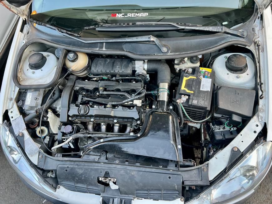 پژو 206 SD V8، مدل ۱۳۹۰ لوازمی|خودرو سواری و وانت|تهران, جی|دیوار