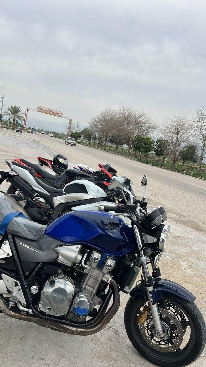 cb1300سی بی|موتورسیکلت|تهران, آهنگ|دیوار