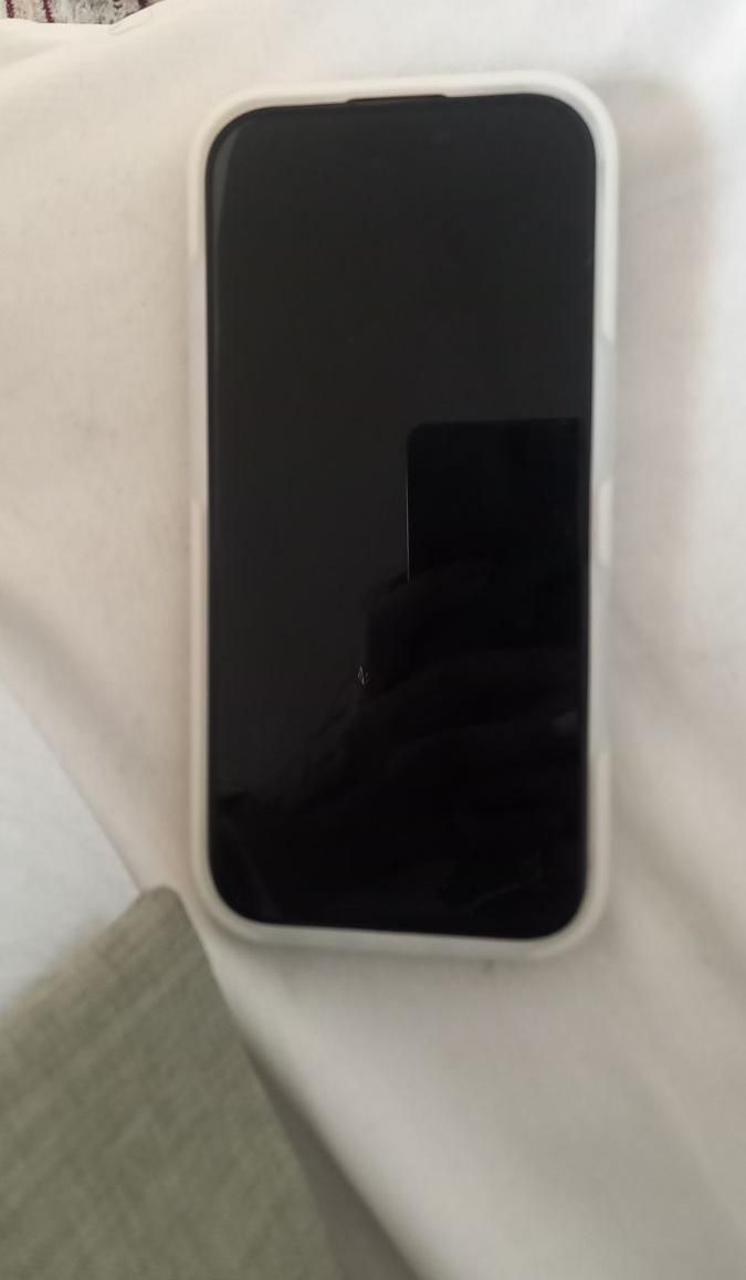 اپل iPhone 16 Pro با حافظهٔ ۱۲۸ گیگابایت|موبایل|اصفهان, خرم|دیوار